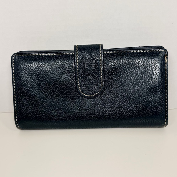 Safe Keeper Handbags - Elegant Black Pebbled Genuine Leather Clutch w/Metal Clasp, Leather Snap Strap